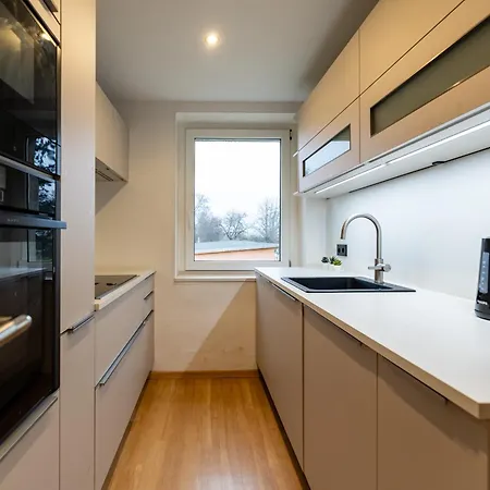 Moderne 4 Vollausgestattet Und Moebliert Guest house Halle (Saale)