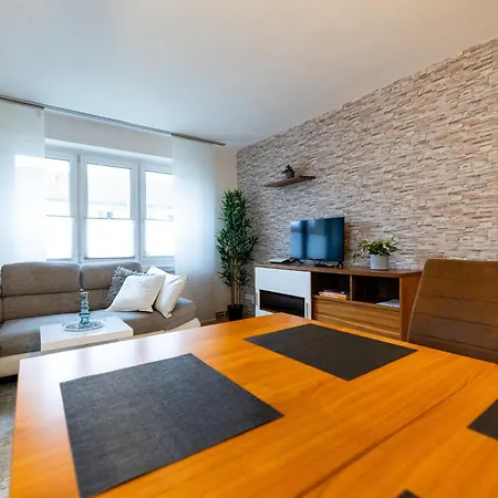 Moderne 4 Vollausgestattet Und Moebliert Guest house *