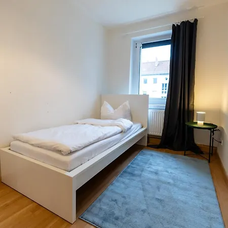 Guest house Moderne 4 Vollausgestattet Und Moebliert Halle (Saale)