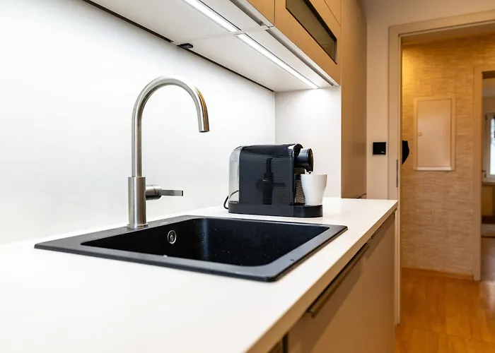 Moderne 4 Vollausgestattet Und Moebliert 3* Halle (Saale)