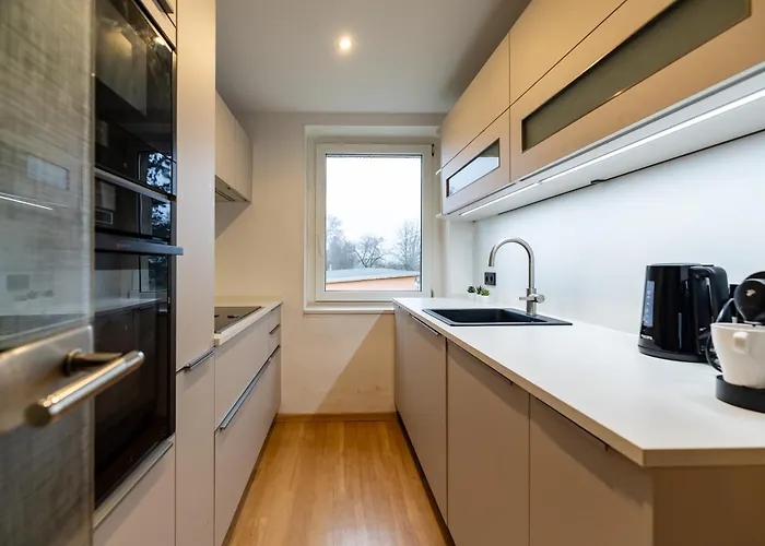 Moderne 4 Vollausgestattet Und Moebliert Maison d'hôtes Halle (Saale)